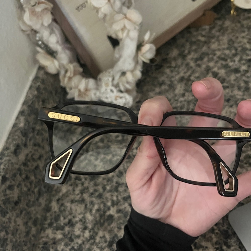 Gucci Tortoiseshell and Gold Frame Glasses